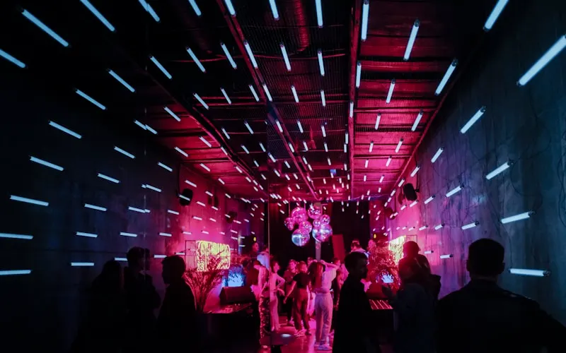 How to Plan a Las Vegas Club Crawl by Party Bus